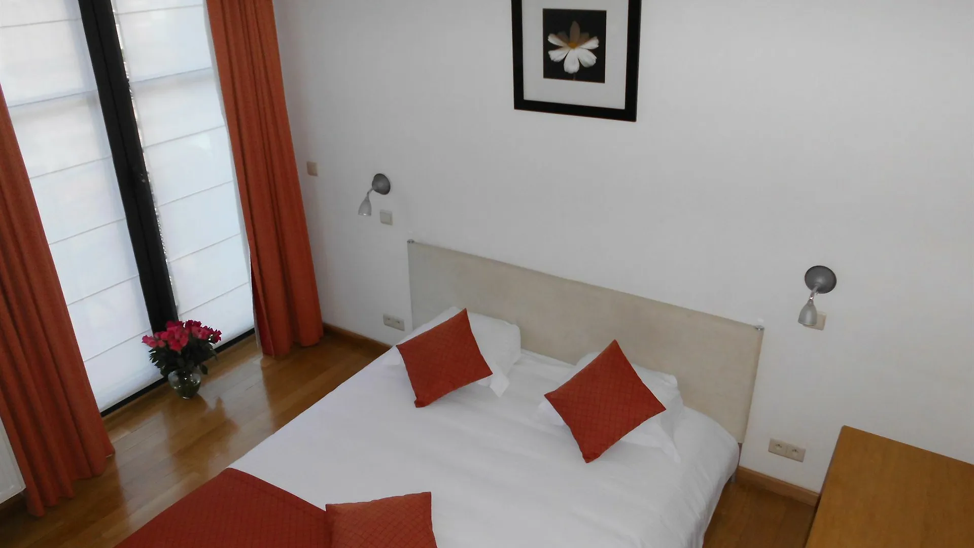 Rooms & Apartments HousingΒρυξέλλες