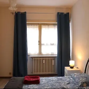 Revoltella 16 , Roma Italia